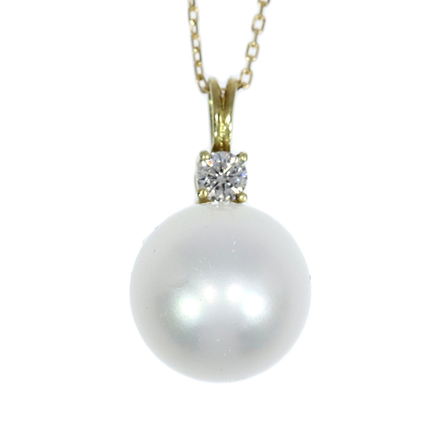 Colgante Perla Akoya y Diamante - Oro Amarillo 18kt
