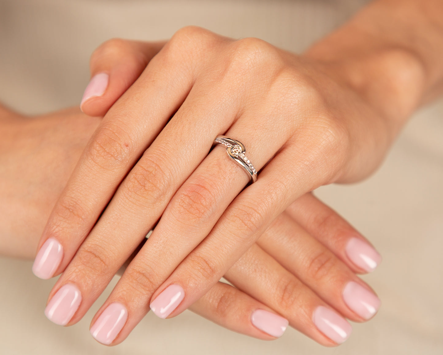 Anillo Compromiso Diamantes - Oro Blanco 18kt