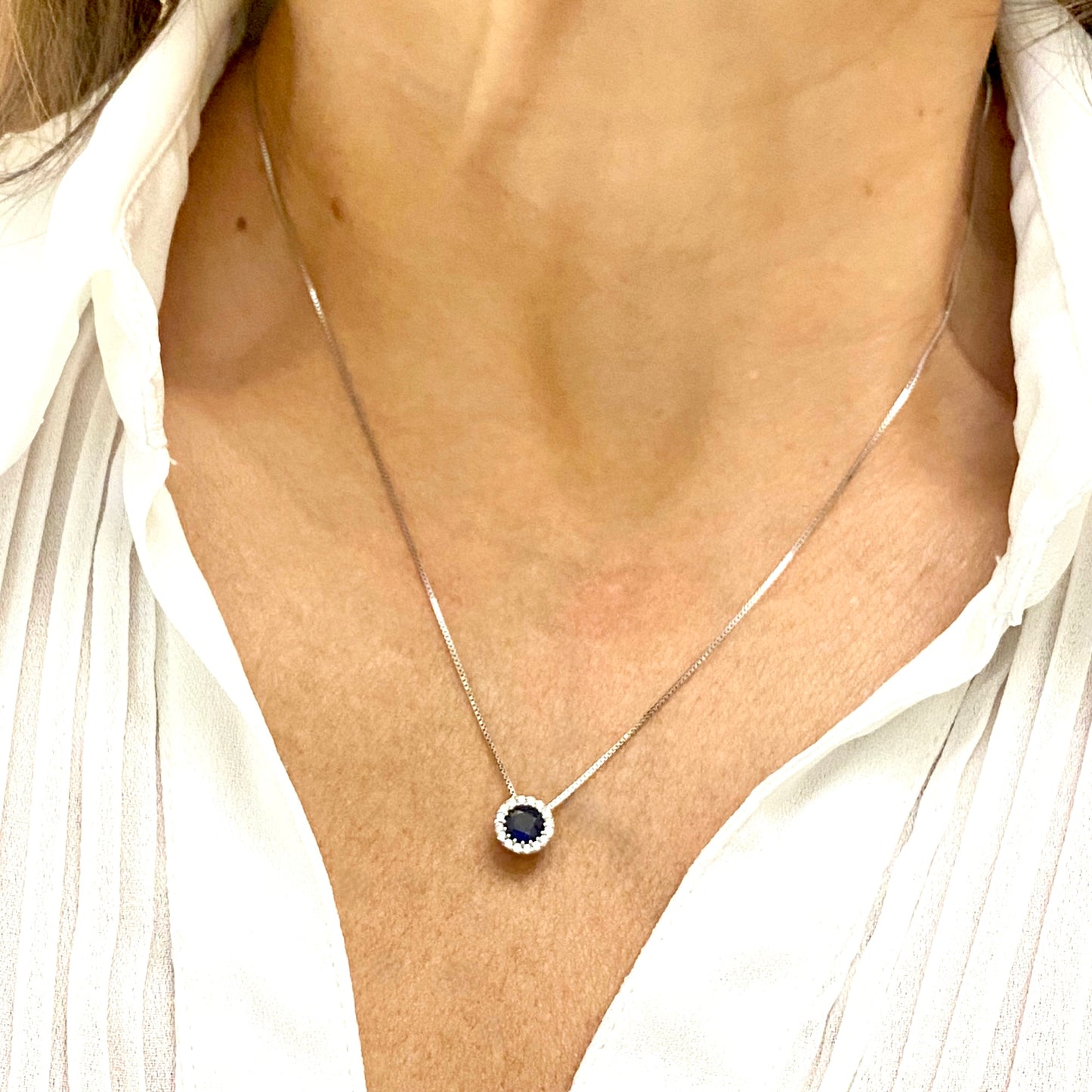 Colgante Zafiro y Diamantes - Oro Blanco 18kt