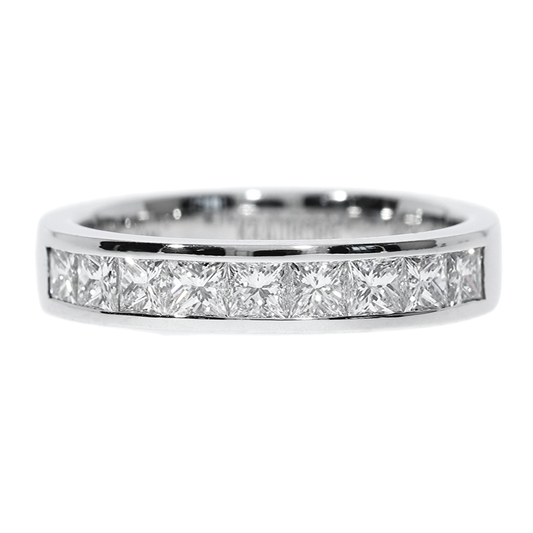 Anillo Medio Cintillo Diamantes - Oro Blanco 18kt