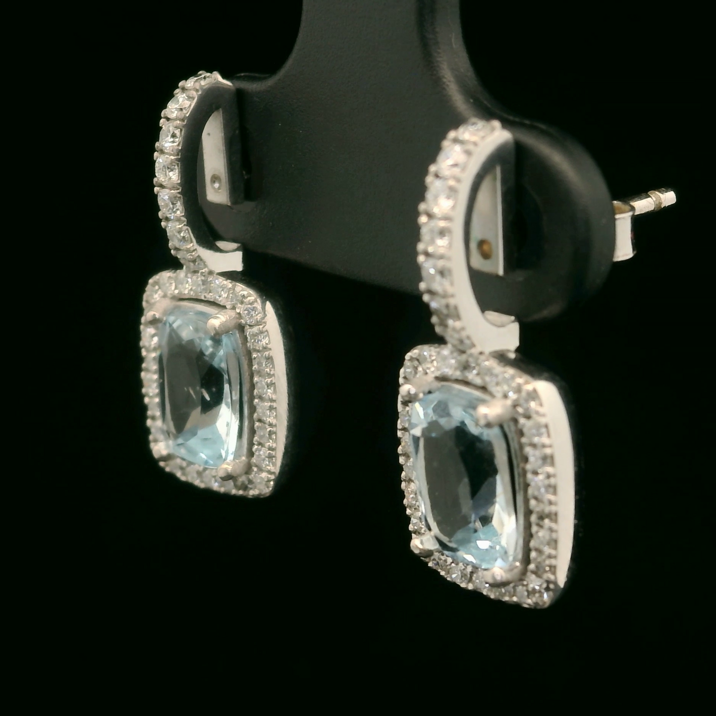 Aros Aguamarina y Diamantes - Oro Blanco 18kt