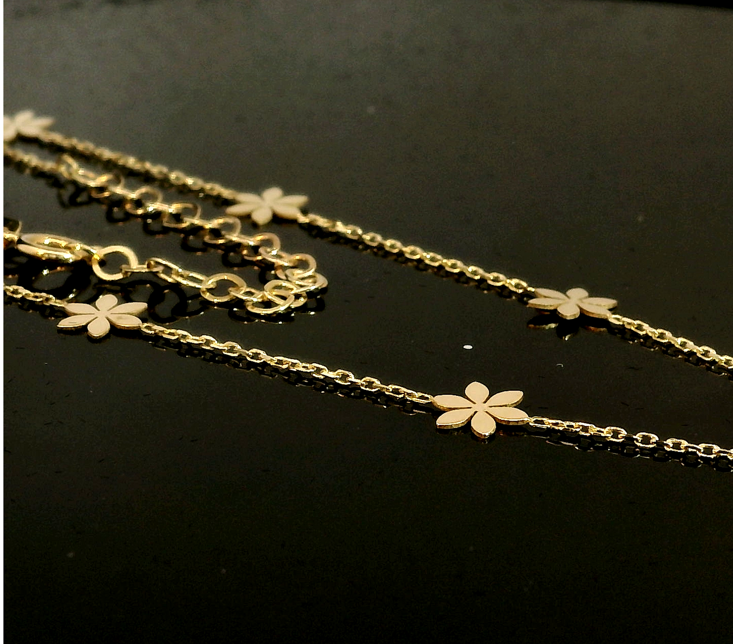 Collar Flores - Oro Amarillo 18kt