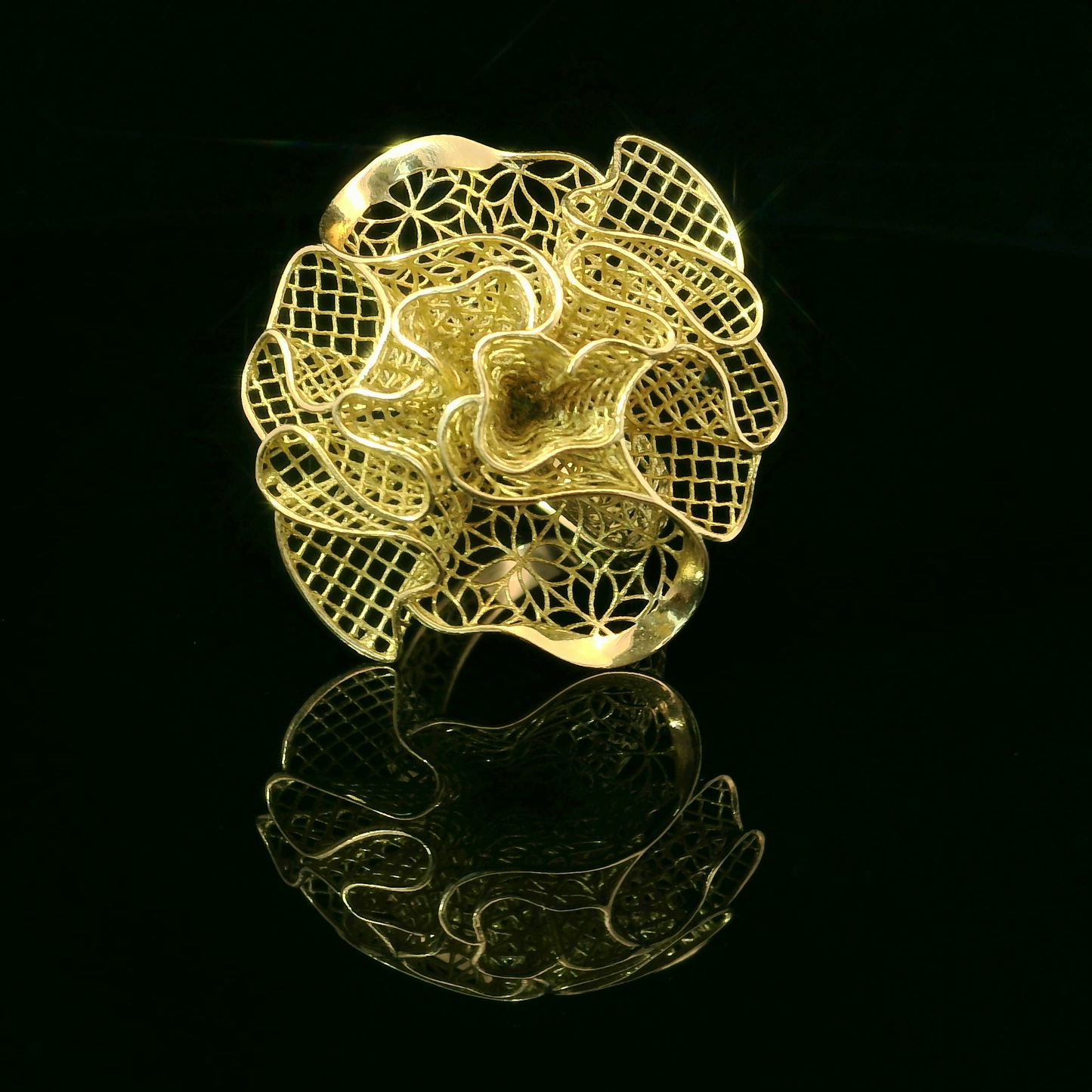 Anillo Flor - Oro Amarillo 18kt