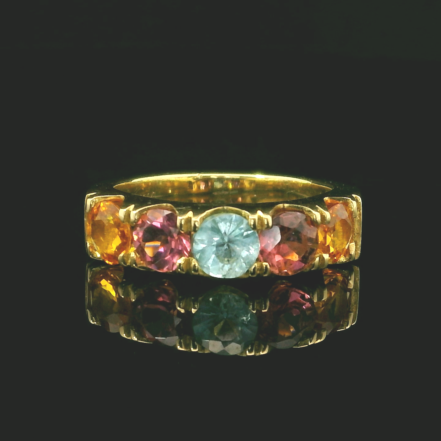 Anillo Piedra Color - Oro Amarillo 18kt