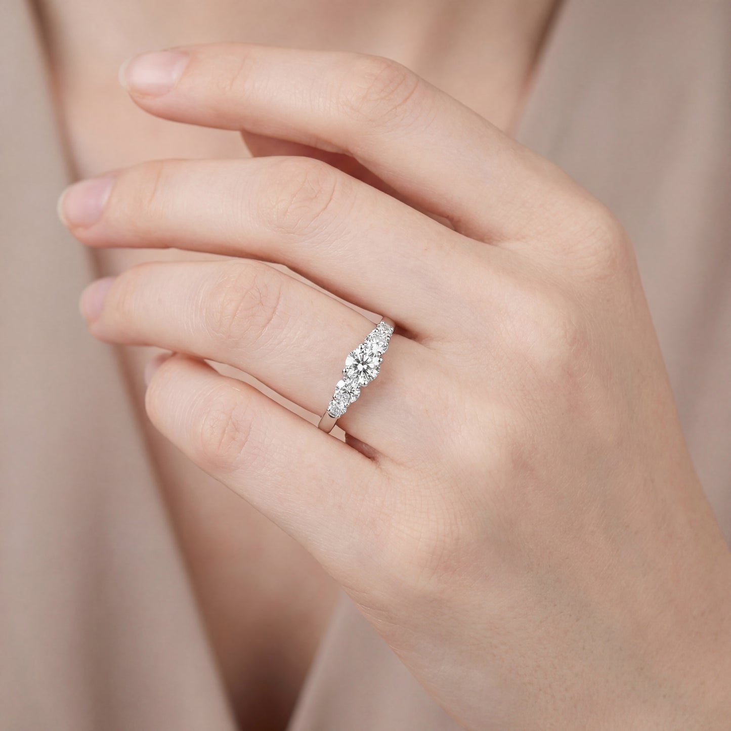 Anillo Quintillo Diamante GIA - Platino