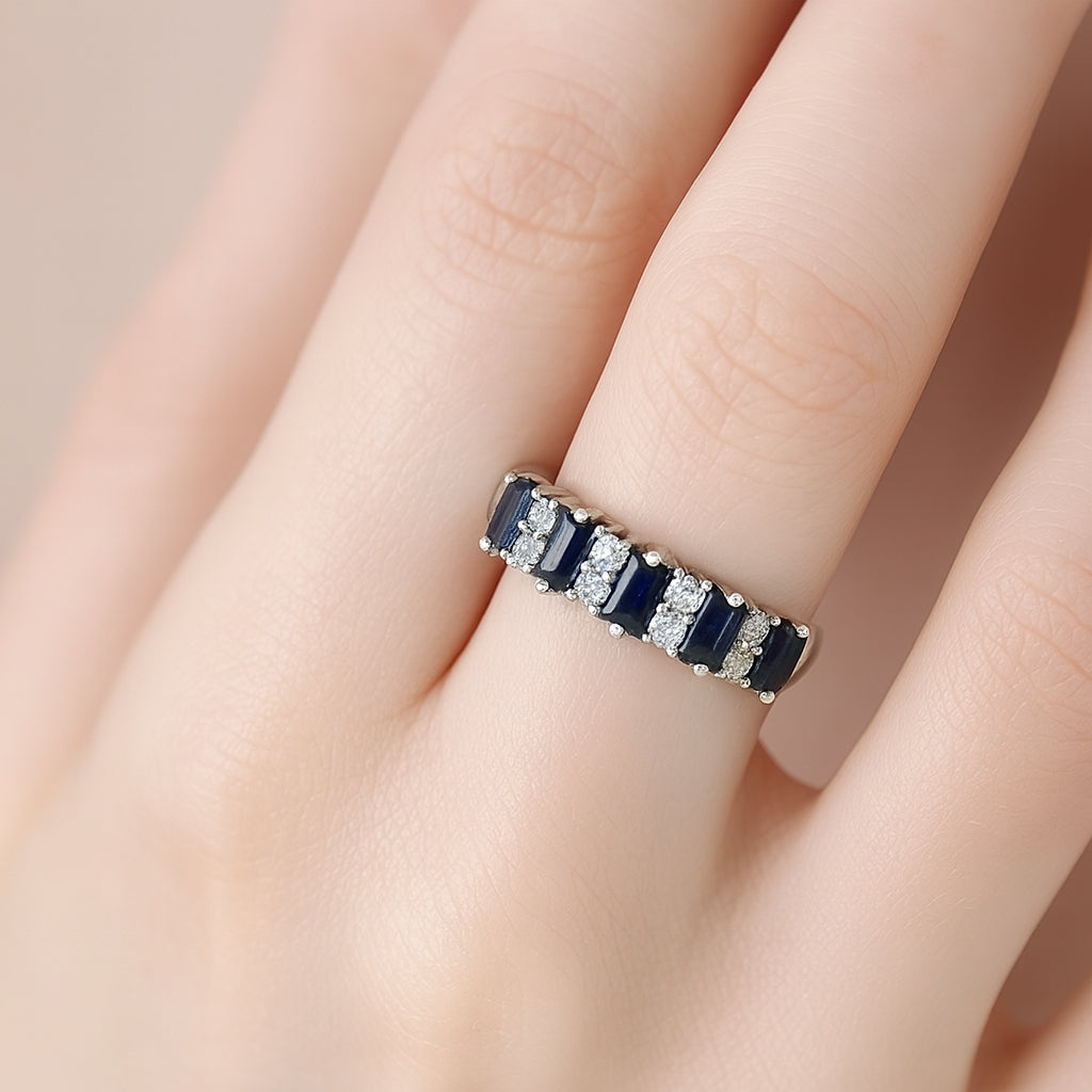 Anillo Zafiros y Diamantes - Oro Blanco 18kt