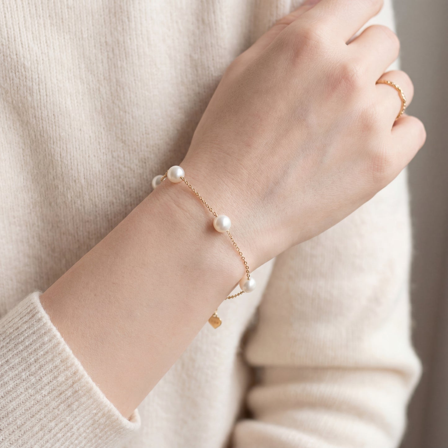 Pulsera Perlas Akoya - Oro Amarillo 18kt